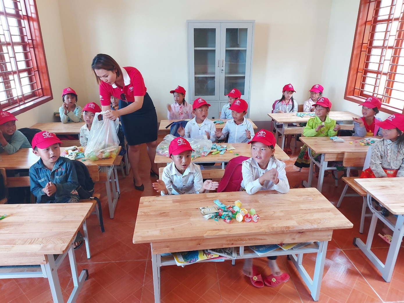 Quỹ Toyota Việt Nam hỗ trợ nâng cấp điểm trường cho trẻ em vùng cao tại Sơn La ảnh 2