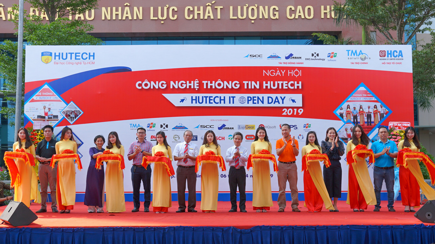 Hơn 1.500 đầu việc sẵn sàng chờ sinh viên Công nghệ thông tin TP.HCM ảnh 2
