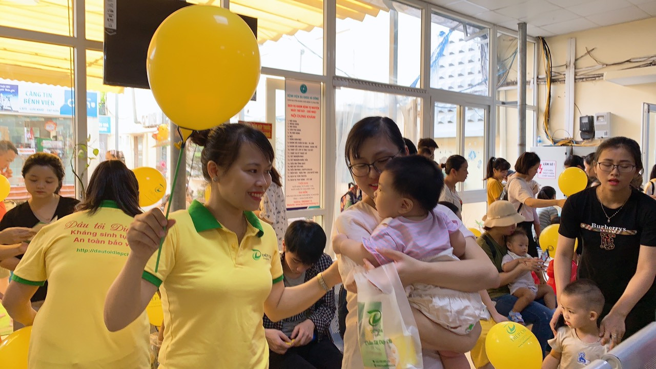 Cách phòng bệnh cho trẻ trong mùa nắng nóng ảnh 3