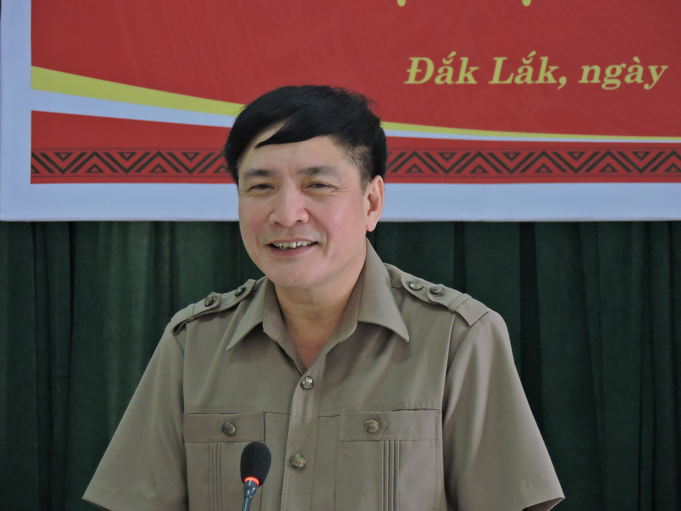 Đột phá trong công tác cán bộ ảnh 1