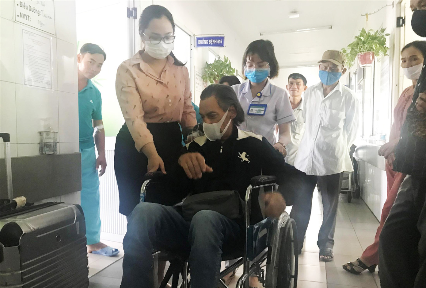 Chuyến 'chu du tình người' của Richard Lerea ảnh 1