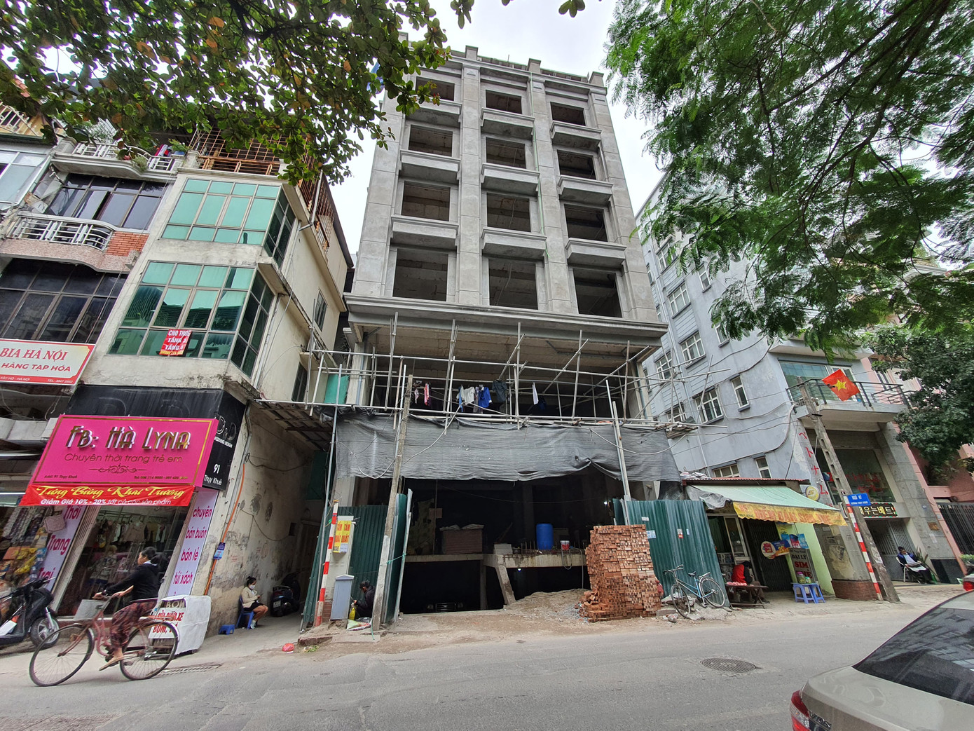 Hàng loạt công trình 'bóp méo' quy hoạch ảnh 2