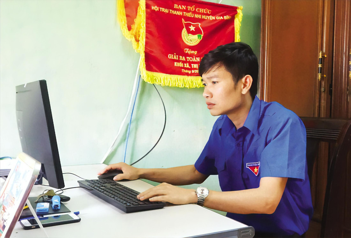 Bến Tre lắp trạm rửa tay dã chiến phòng dịch COVID - 19 ảnh 4 Bến Tre lắp trạm rửa tay dã chiến phòng dịch COVID - 19 ảnh 4