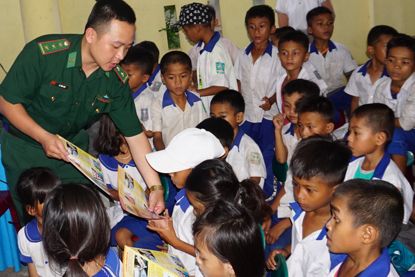 Lên tuyến đầu, trái tim mách bảo thế! ảnh 1