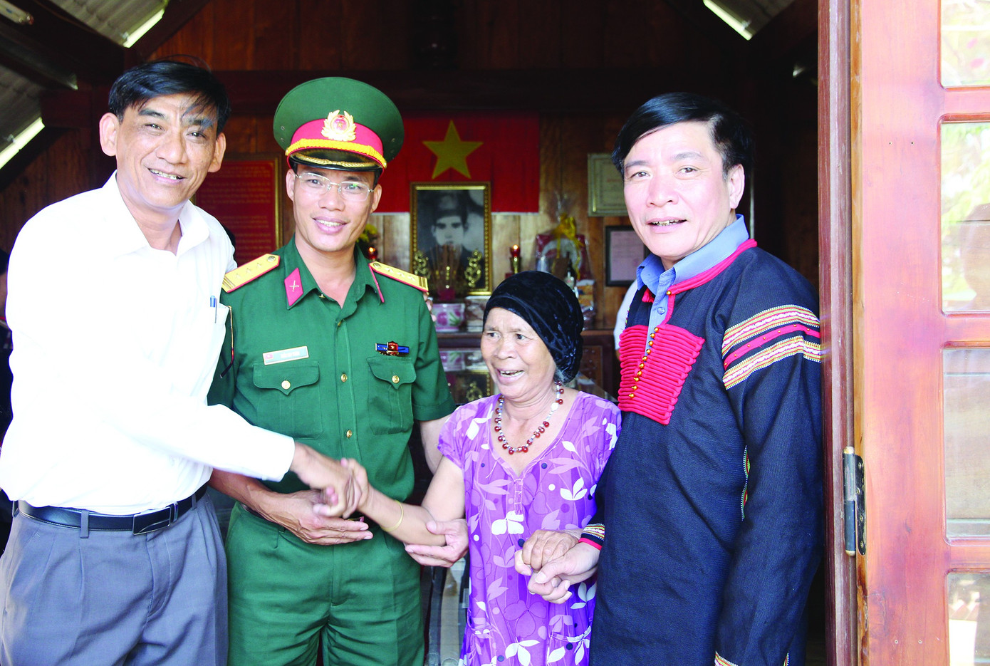 Bí thư Đắk Lắk Bùi Văn Cường: Đặc biệt coi trọng chất lượng nhân sự đại hội ảnh 2