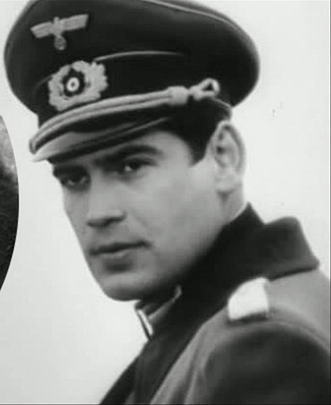 Deyanov Việt Nam cũng ra đi rồi! ảnh 1