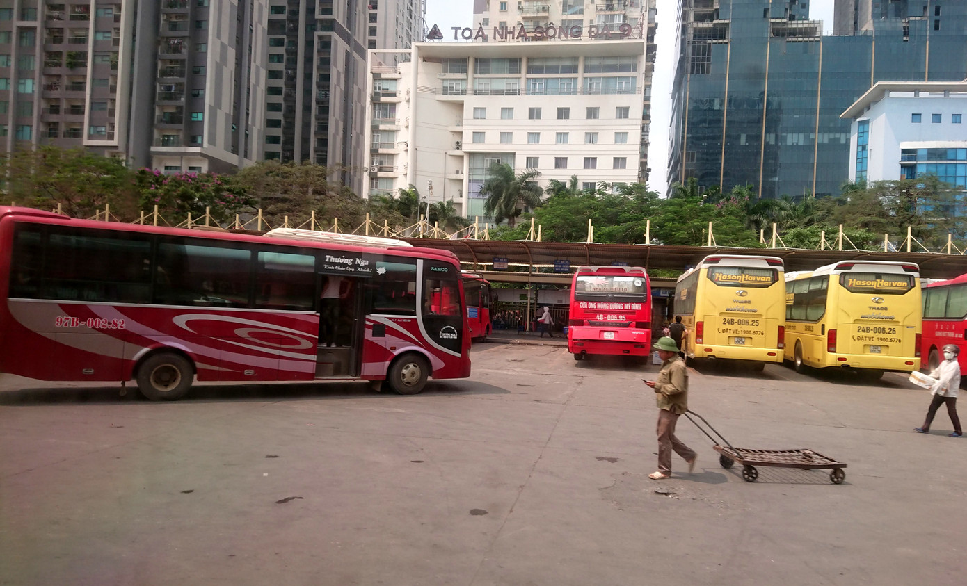 Gần 1 triệu tỷ đồng vay nợ không có khả năng trả đúng hạn ảnh 1