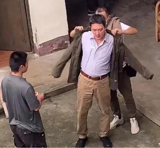 Triệu Lệ Dĩnh tung bộ ảnh thần thái ngút ngàn, bỏ xa ông xã ‘dùng như phá’ ảnh 10