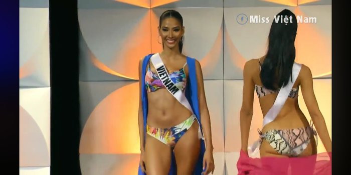 Hoàng Thuỳ 'gây bão' bán kết Miss Universe với kỹ năng 'bamboo walk' điêu luyện ảnh 3