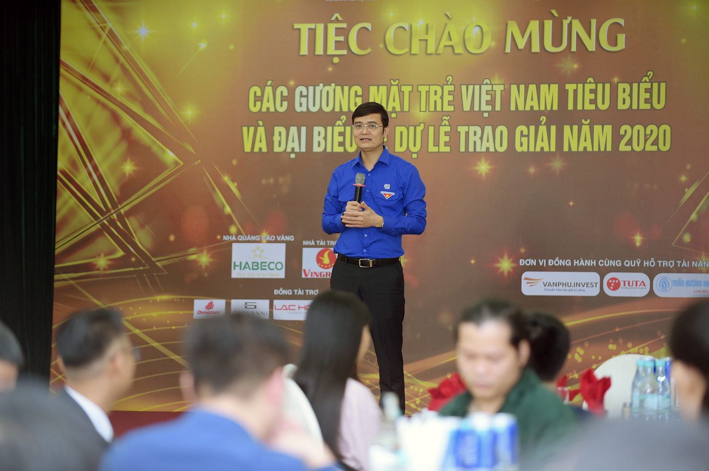 Vinh danh để lan tỏa những điều tốt đẹp và tấm gương điển hình trong thanh niên ảnh 1