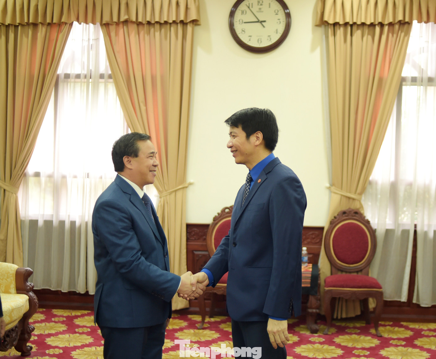 Ban Bí thư T.Ư Đoàn làm việc với Đại sứ quán Lào về hợp tác thanh niên ảnh 1