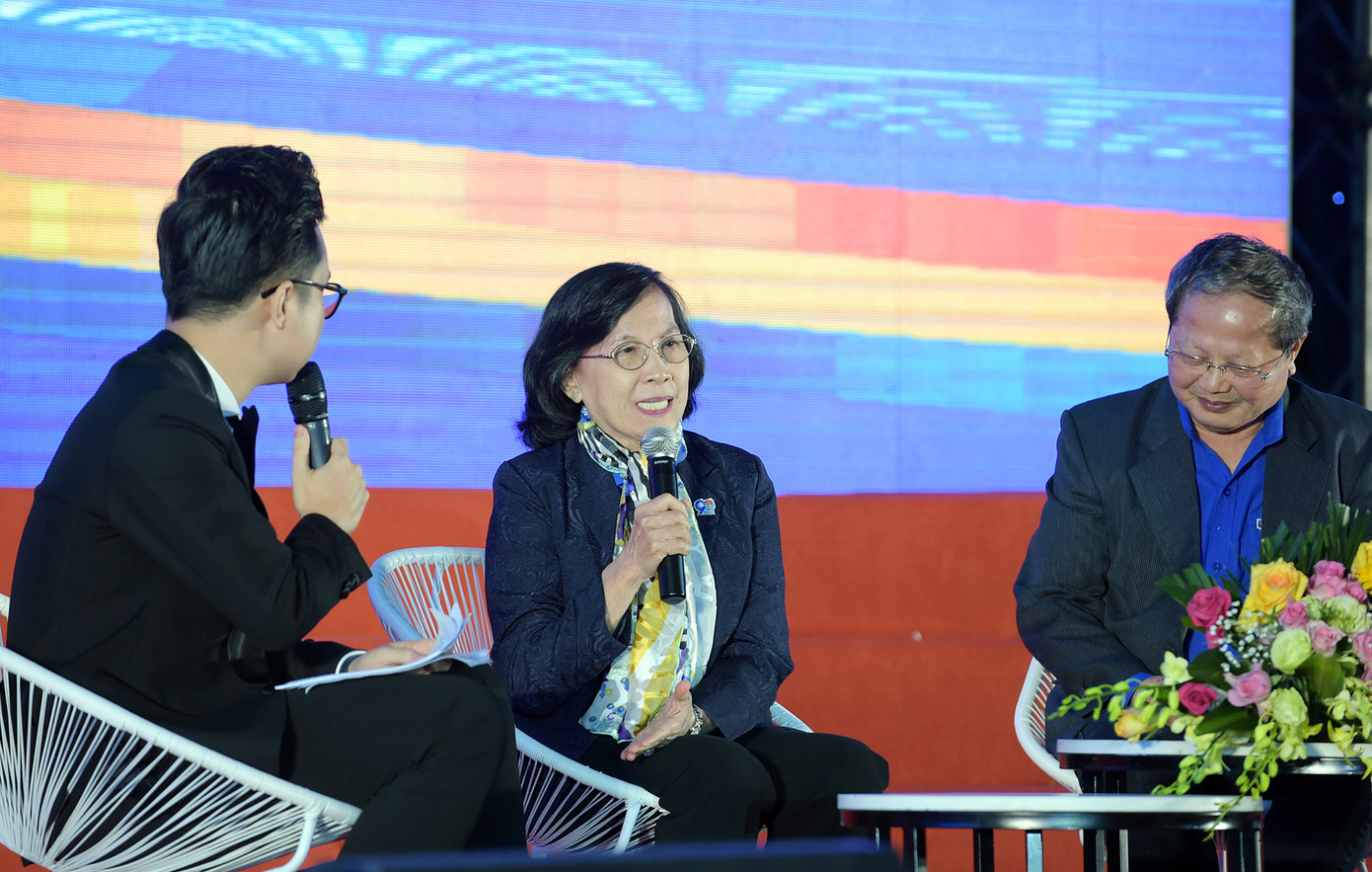 Truyền cảm hứng từ những câu chuyện đầy lửa nhiệt huyết ảnh 2