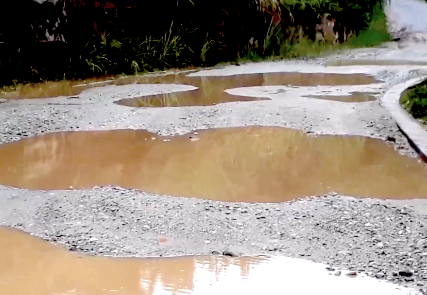 Lạnh gáy với những điểm sạt lở ở Gia Lai - Kon Tum ảnh 5