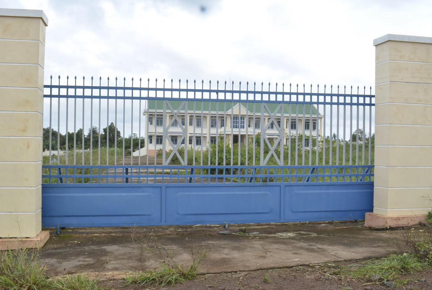 Xin hàng chục tỉ đồng để nâng cấp trường rồi…bỏ hoang ảnh 1