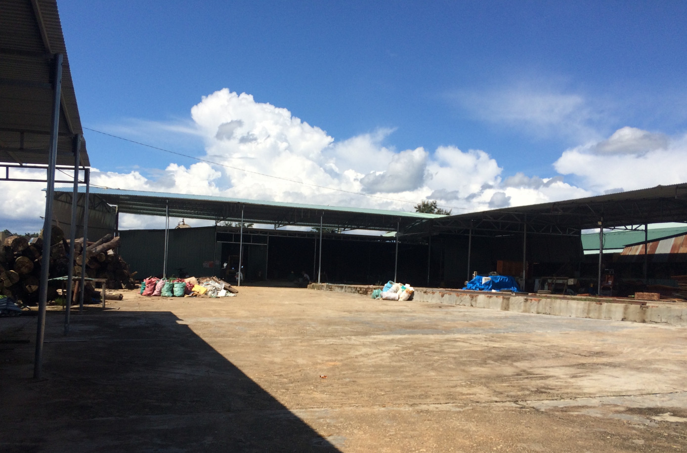 Bên trong xưởng sản xuất ma tuý 'khủng' của người Trung Quốc có gì? ảnh 3