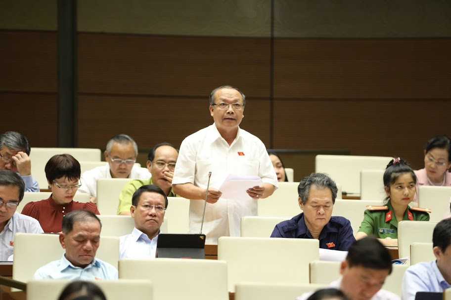 Phát ngôn ấn tượng và những tranh luận 'nảy lửa' tại kỳ họp 9, Quốc hội 14 ảnh 7