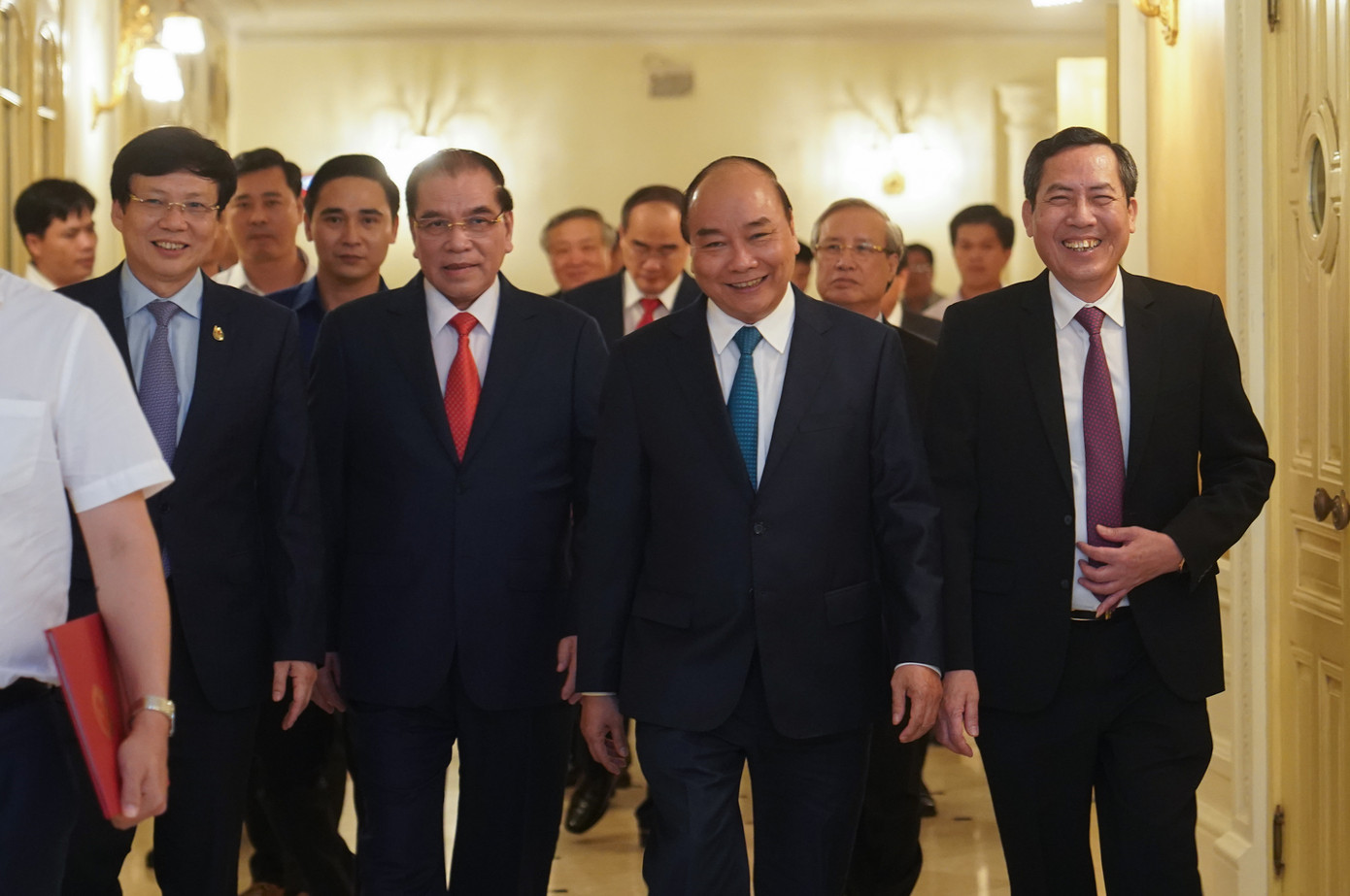 Người làm báo dấn thân, không quản ngại khó khăn, nguy hiểm ảnh 1