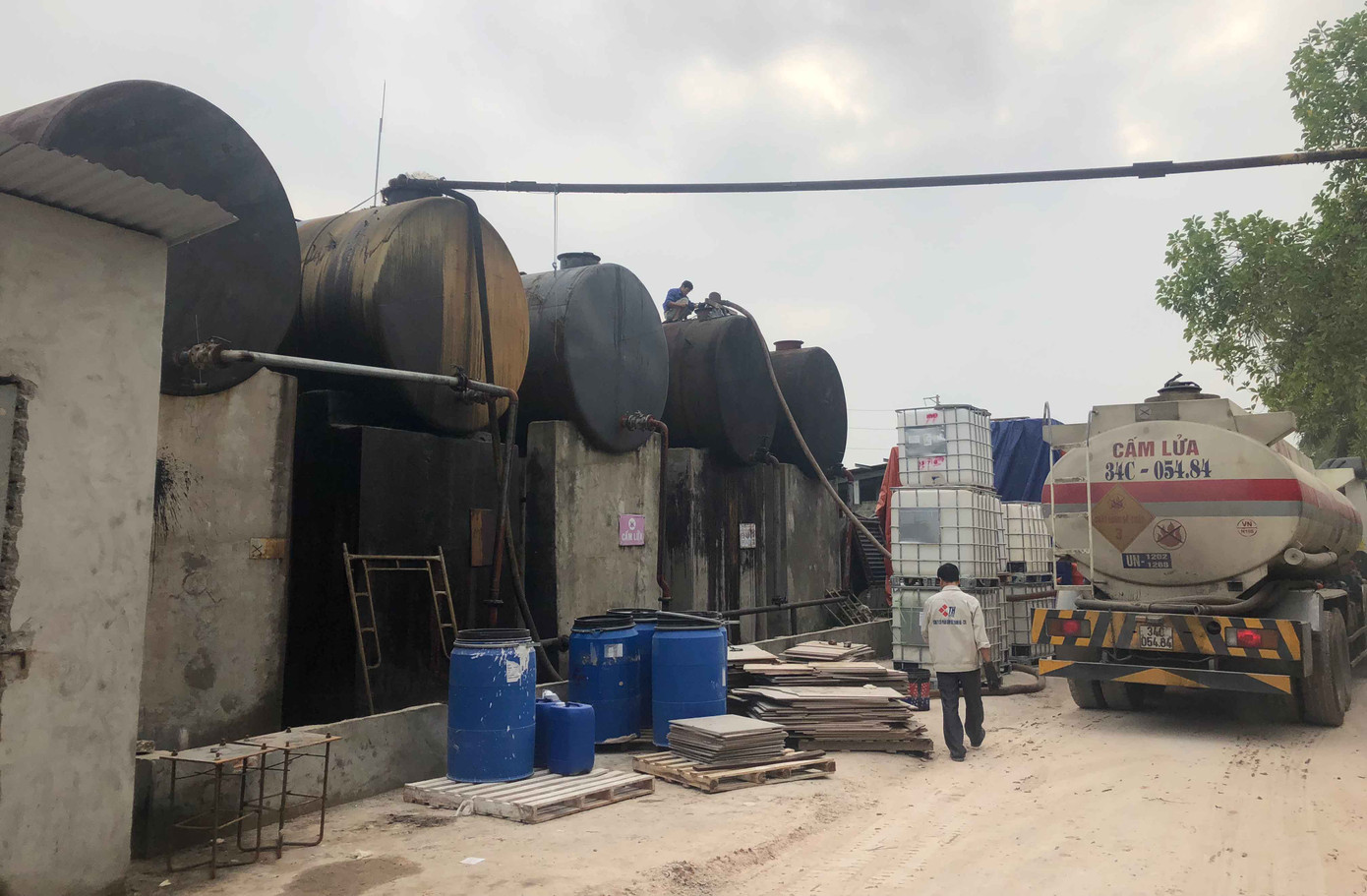 Từ vụ 'đầu độc' nước sông Đà: Thay thế nguồn nước nếu không đảm bảo ảnh 1