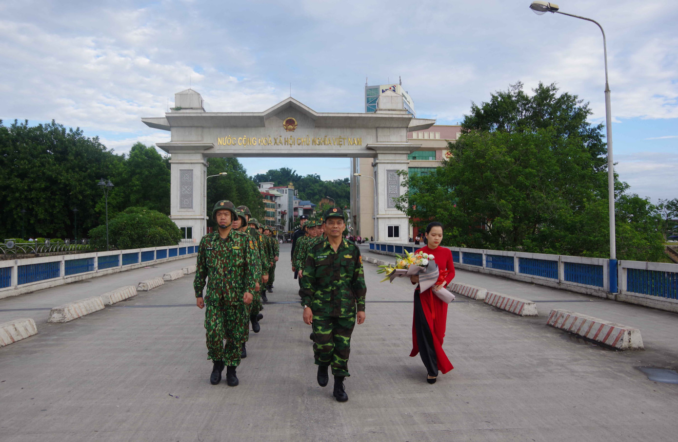 Biên phòng Việt Nam - Trung Quốc tuần tra liên hợp ảnh 1