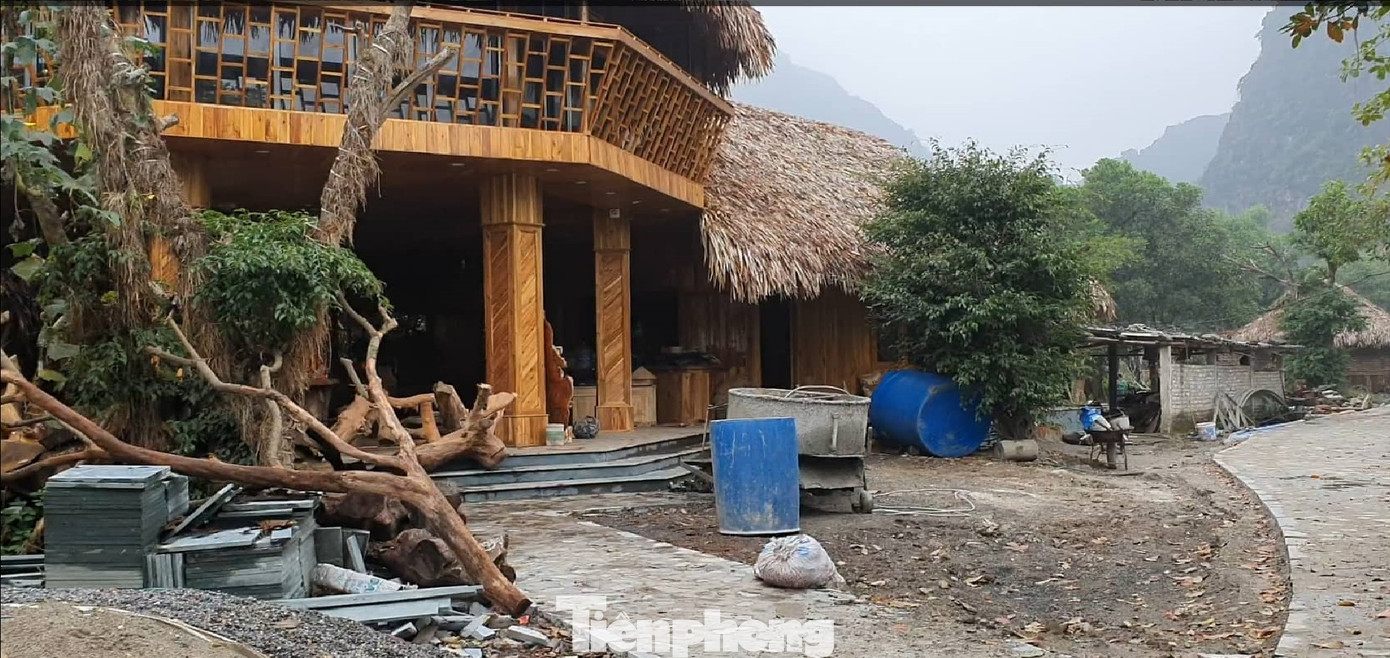 Cận cảnh loạt công trình vi phạm ở vùng lõi danh thắng Tràng An ảnh 3