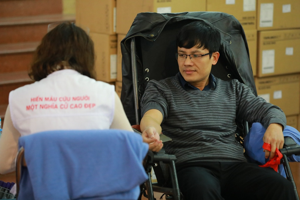 Vừa tài trợ chính vừa kêu gọi nhân viên hiến máu tại Chủ nhật Đỏ ảnh 7