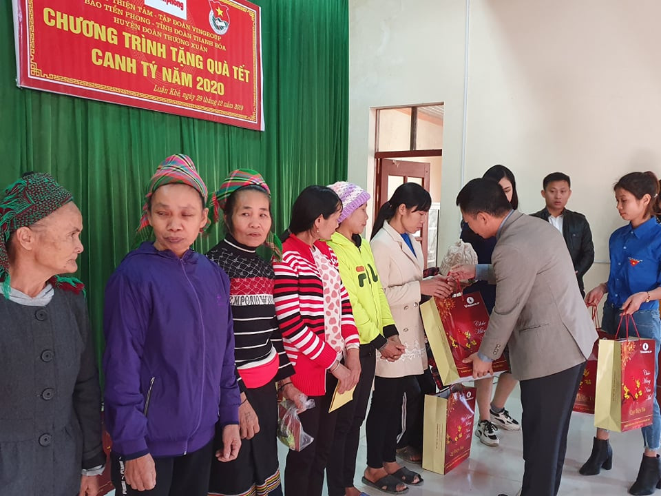 Mang tết sớm đến cho các hộ nghèo miền núi Thanh Hóa ảnh 5