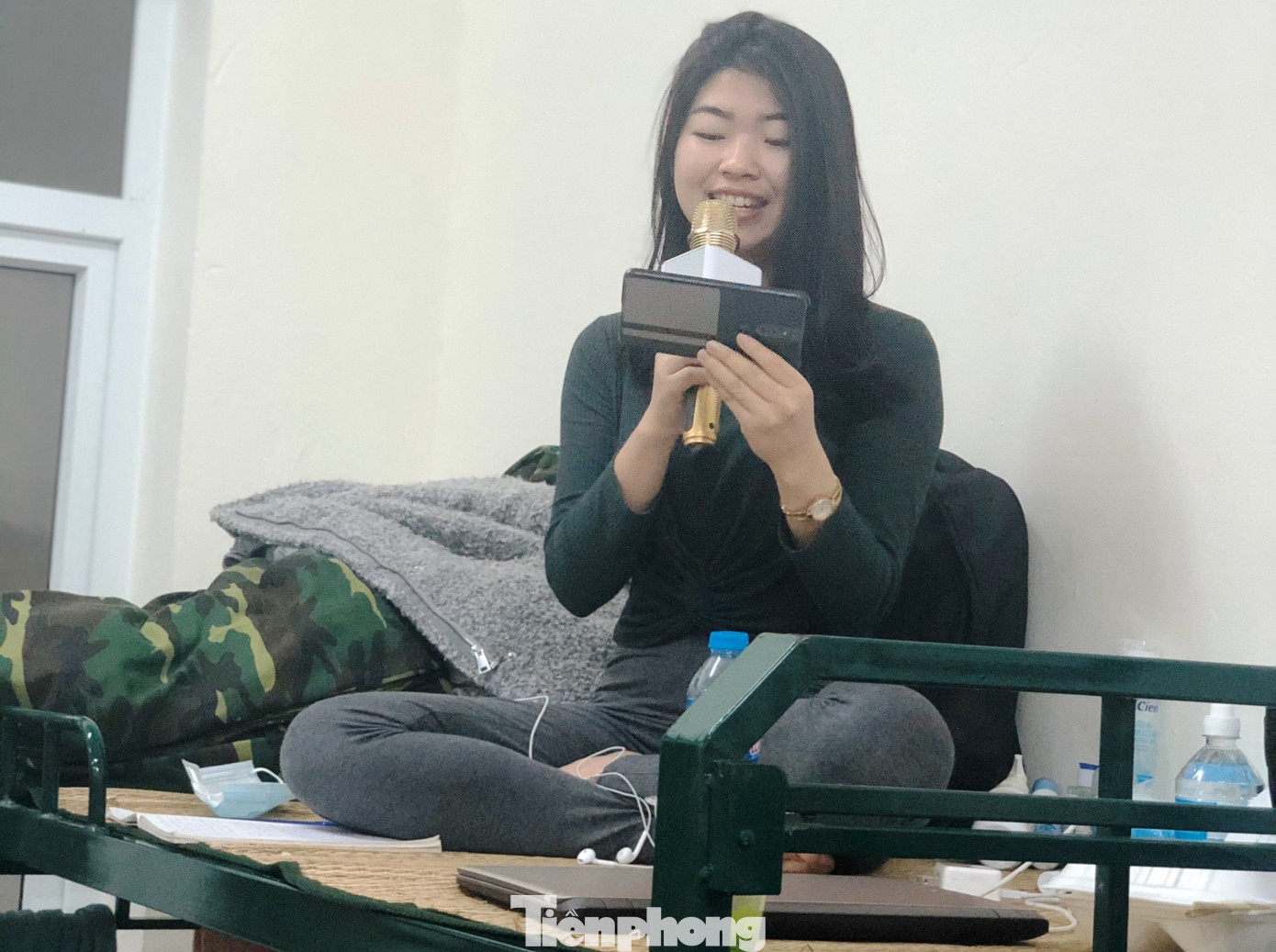 'Khu cách ly Sơn Tây' - bầu trời thương nhớ của những người xa xứ được trở về Tổ quốc ảnh 9