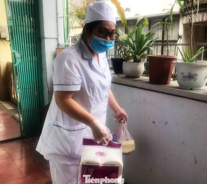 Chuyện xúc động trong nhật ký cách ly của nữ tiến sỹ luật ảnh 2