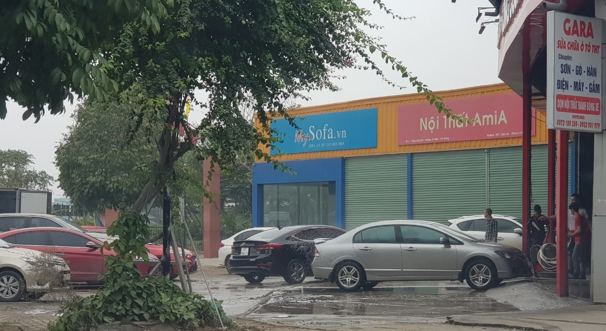 Dịch vụ rửa xe tấp nập, kiếm bộn tiền ngày giáp Tết ảnh 3