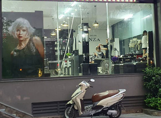 Cận cảnh phòng gym, hàng tóc 'cửa đóng' sau lệnh cấm của Chủ tịch Hà Nội ảnh 5