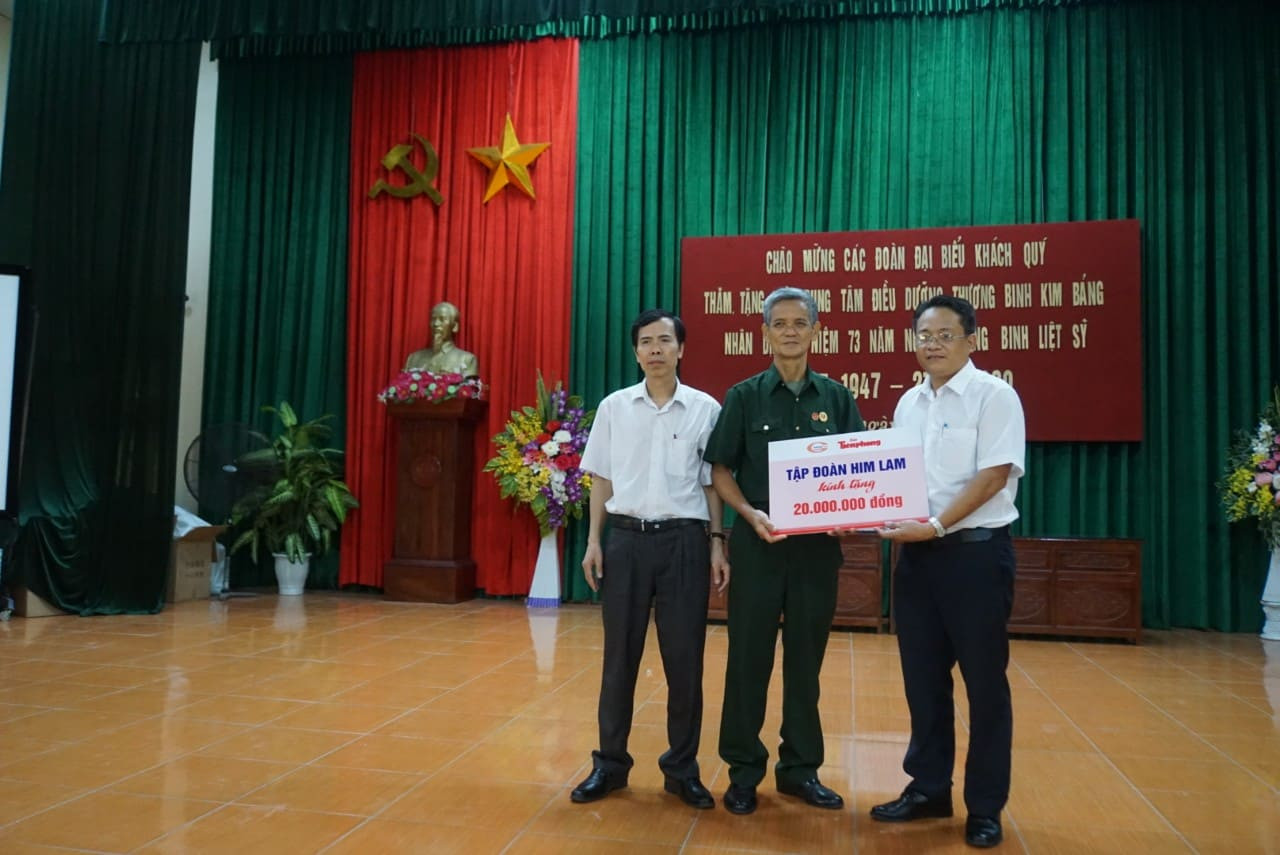 Ngày vui tại các trung tâm thương binh ở Hà Nam, Ninh Bình, Thái Bình ảnh 4