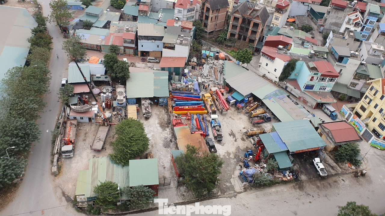 Cận cảnh khu nhà xưởng trái phép rộng hàng nghìn m2 trên đất trường học ở Hà Nội ảnh 3