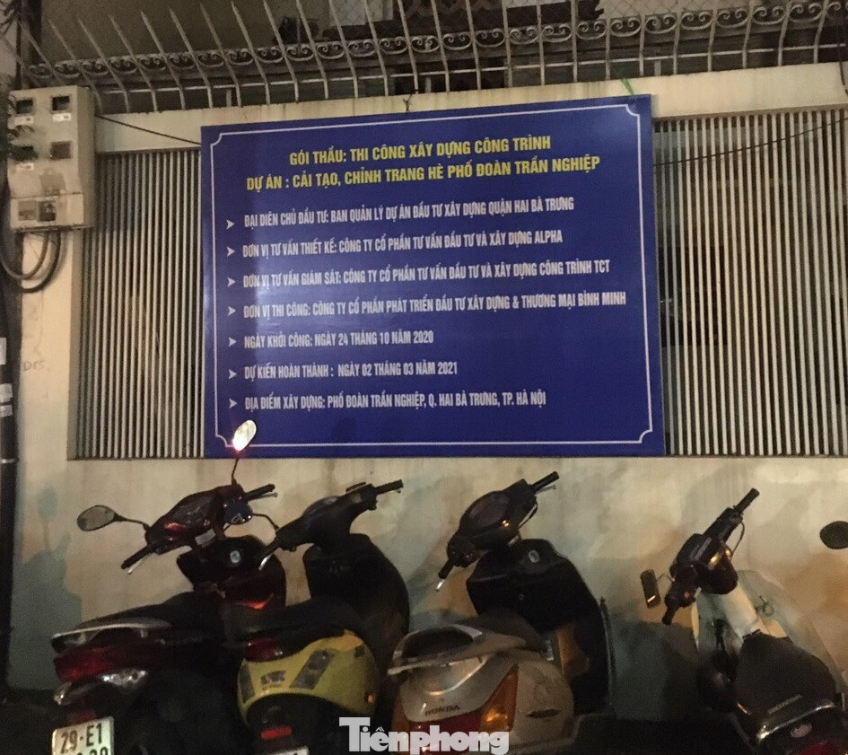 Tình trạng đá nứt, giấu thông tin về lát đá vỉa hè Hà Nội được xử lý ra sao? ảnh 9