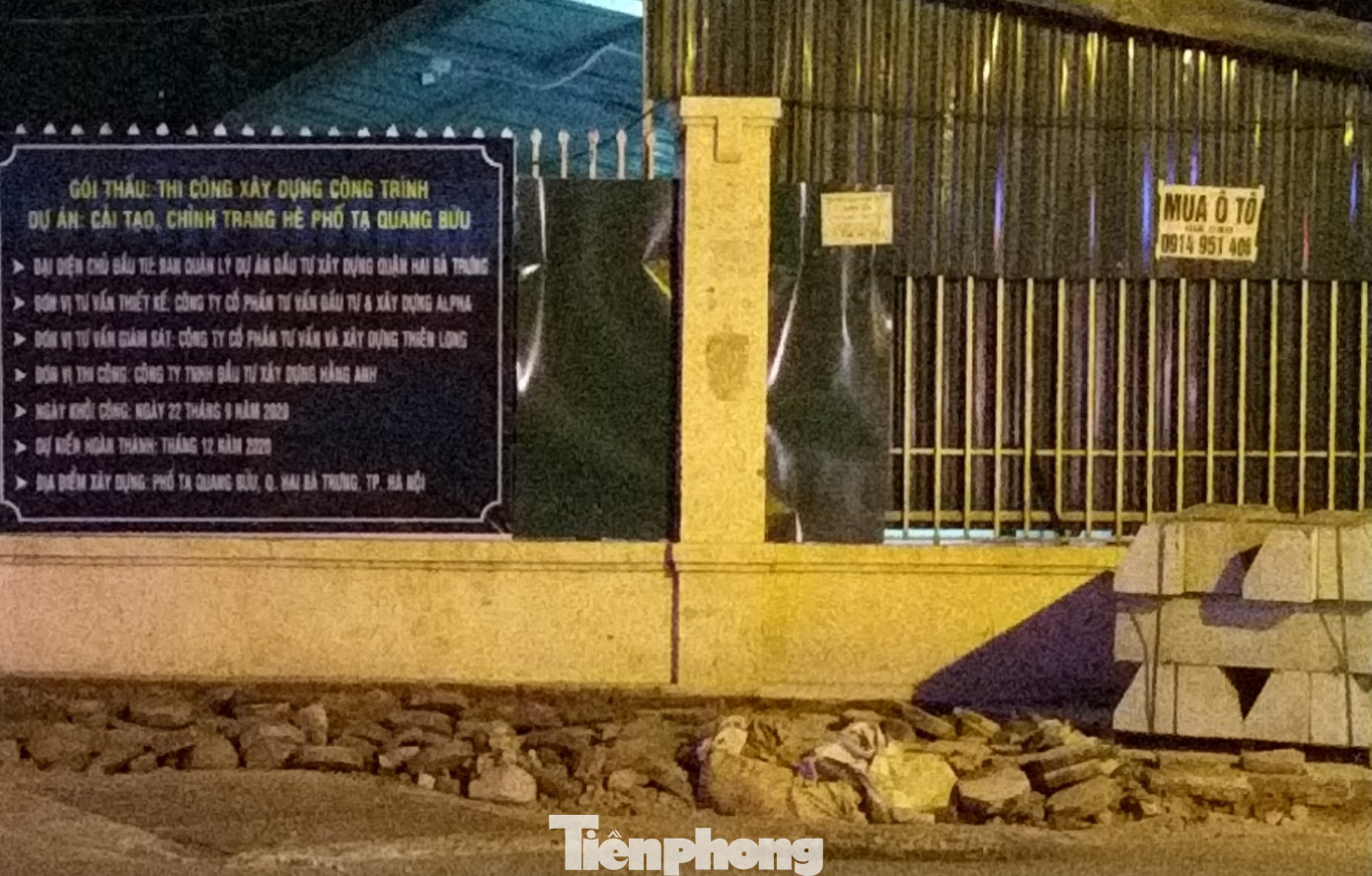 Tình trạng đá nứt, giấu thông tin về lát đá vỉa hè Hà Nội được xử lý ra sao? ảnh 8