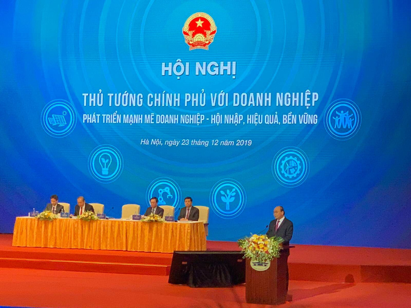 Thủ tướng muốn lắng nghe gì từ cộng đồng doanh nghiệp? ​ ảnh 1