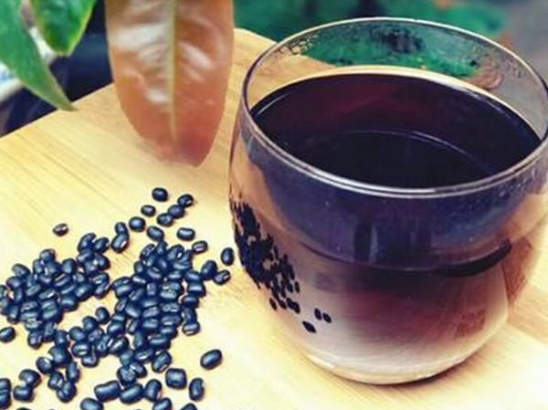 Những loại nước vừa là 'khắc tinh' của bệnh tật, vừa giúp đẹp da, trẻ lâu ảnh 1