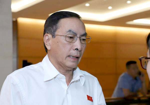 Giám đốc Công an không phải người địa phương: Chặn ê kíp, sân sau ảnh 2