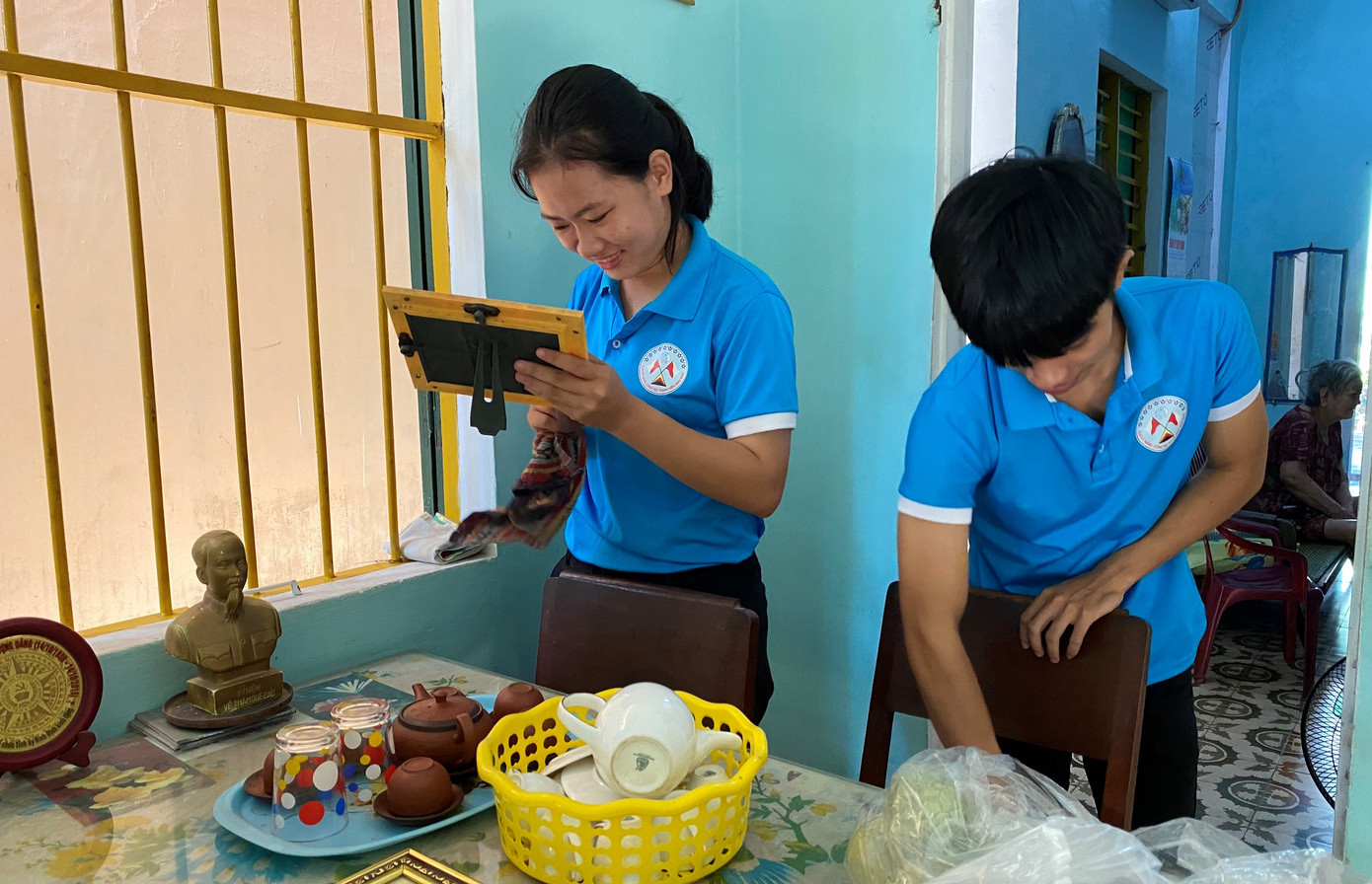 Tuổi trẻ Bình Định làm nhiều phần việc ý nghĩa tri ân các anh hùng liệt sĩ ảnh 1