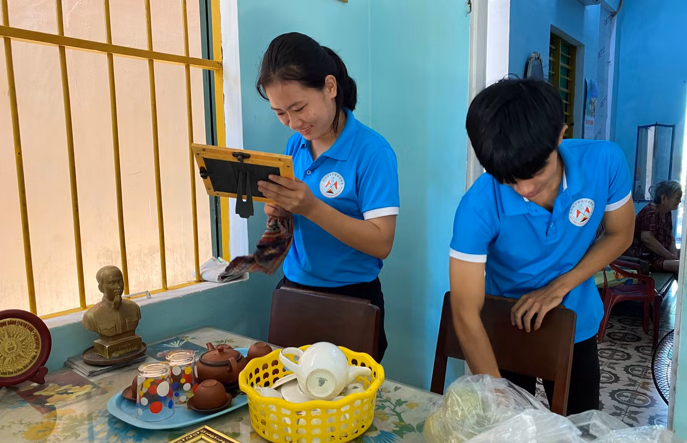 Tuổi trẻ Bình Định làm nhiều phần việc ý nghĩa tri ân các anh hùng liệt sĩ ảnh 1