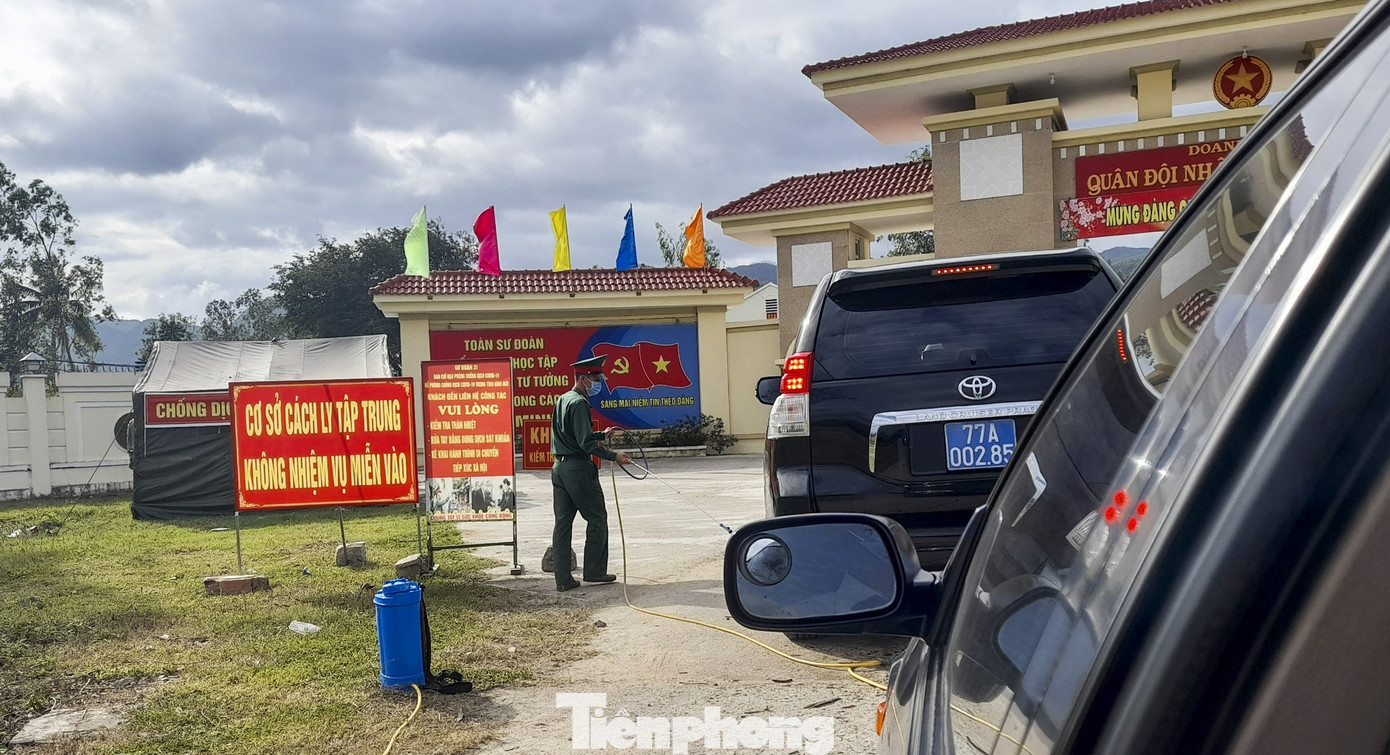 Bình Định: Đặc biệt quan tâm cho người dân ở các khu cách ly trong ngày Tết ảnh 1