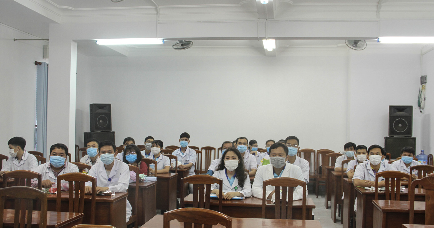 25 y bác sĩ Bình Định lên đường chi viện Đà Nẵng ảnh 3