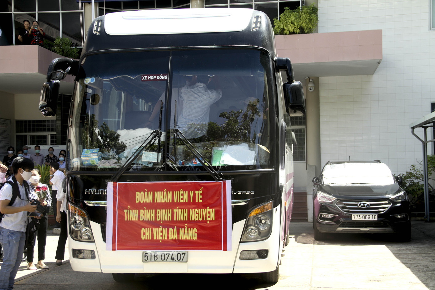 25 y bác sĩ Bình Định lên đường chi viện Đà Nẵng ảnh 7