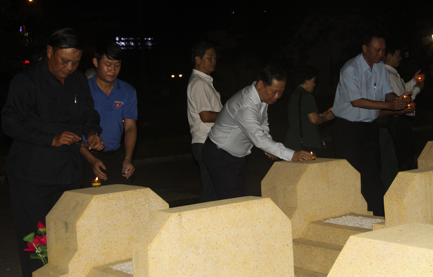 Tuổi trẻ Bình Định làm nhiều phần việc ý nghĩa tri ân các anh hùng liệt sĩ ảnh 6