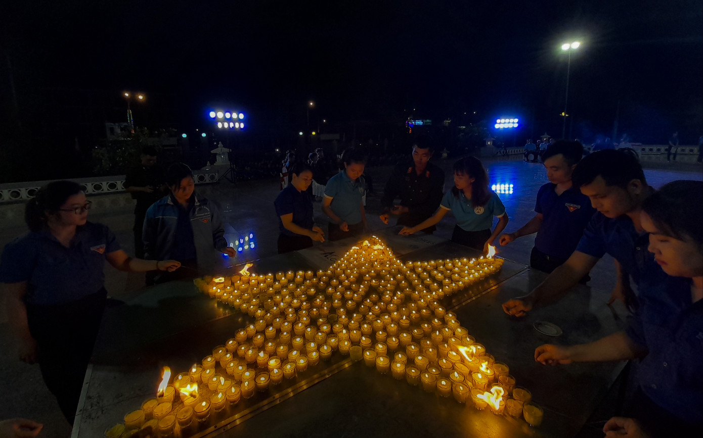 Tuổi trẻ Bình Định làm nhiều phần việc ý nghĩa tri ân các anh hùng liệt sĩ ảnh 5