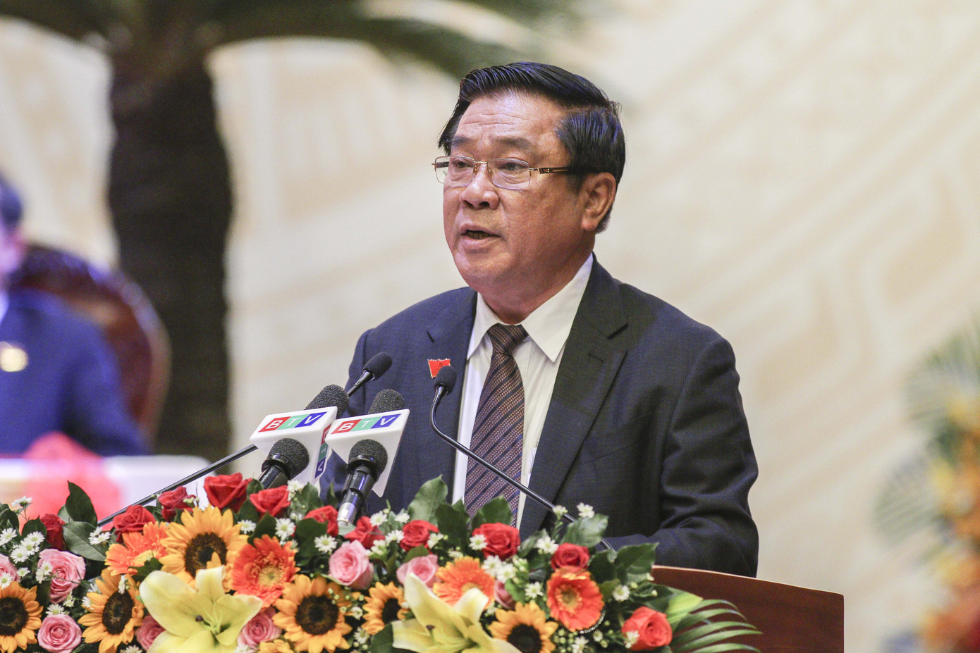 Khai mạc đại hội Đảng bộ Bình Định: Đặt ra 5 trụ cột tăng trưởng ảnh 4