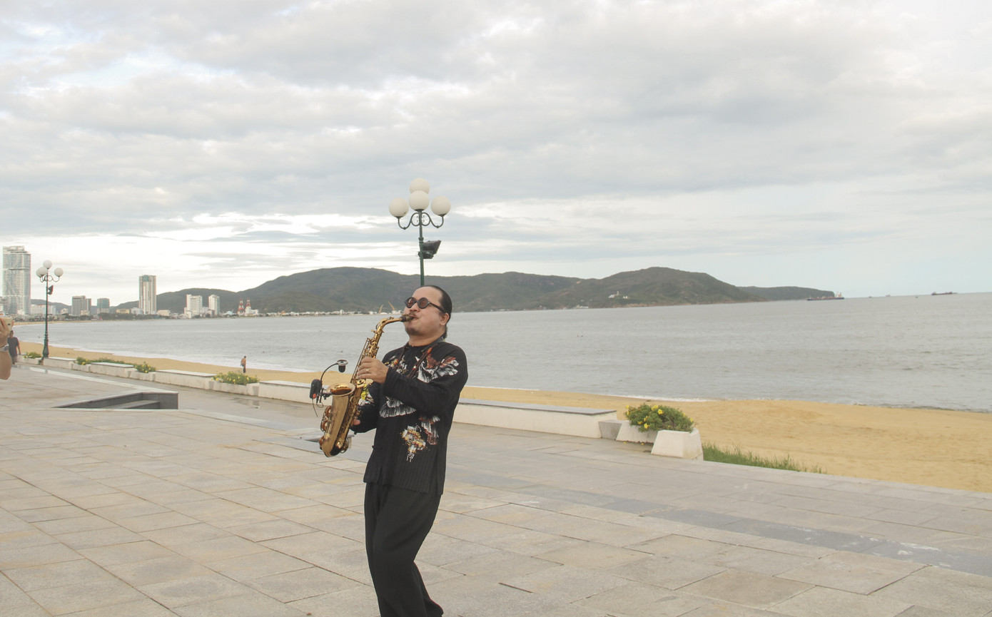 Khánh thành tượng nhạc sĩ Trịnh Công Sơn bên bờ 'Biển nhớ' Quy Nhơn ảnh 4