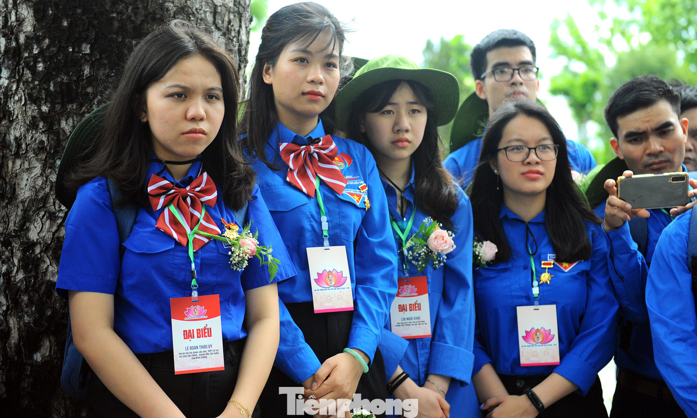 Đại biểu thanh niên ôn lại lịch sử phong trào Xô viết Nghệ Tĩnh ảnh 5