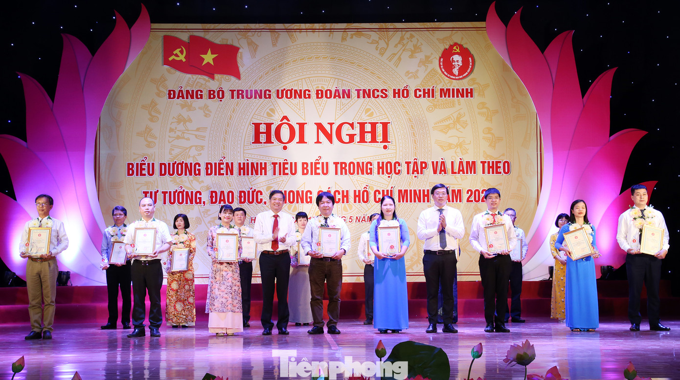 T.Ư Đoàn vinh danh 17 điển hình tiêu biểu học tập và làm theo Bác ảnh 5