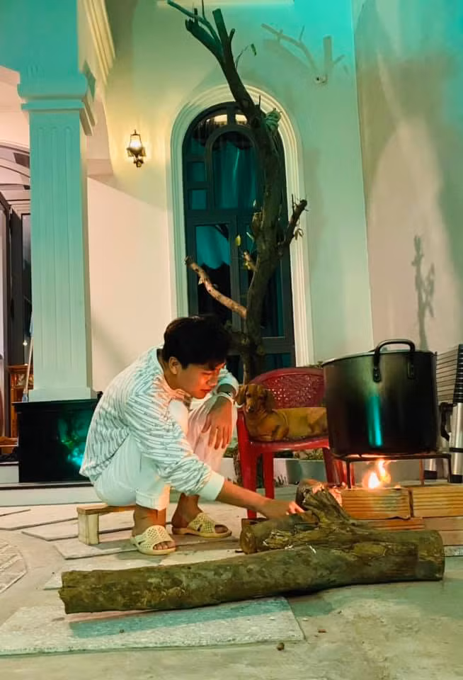 Xuân Nghị về quê ăn Tết sau 10 năm ảnh 2