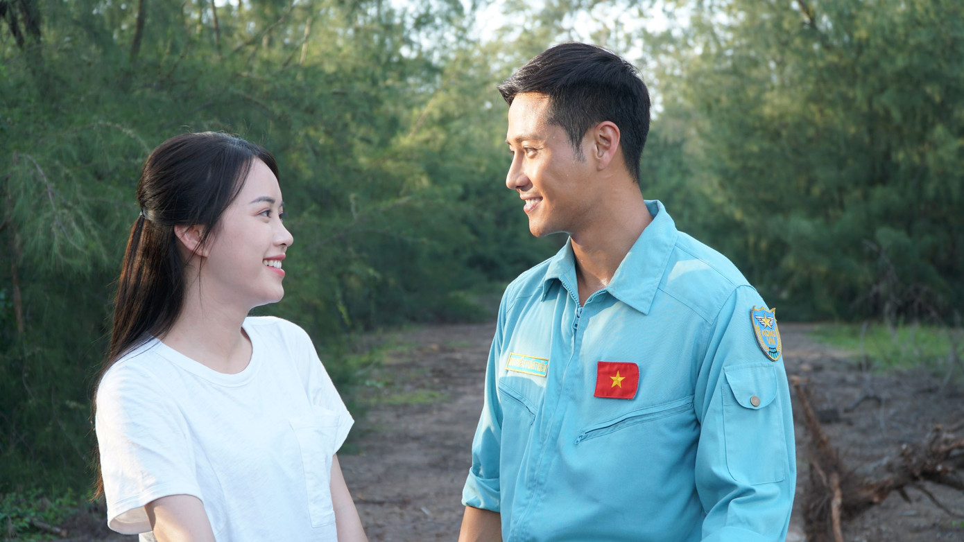 Hé lộ loạt ảnh Thanh Sơn, Bình An trong phim Tết của đạo diễn Khải Anh ảnh 6